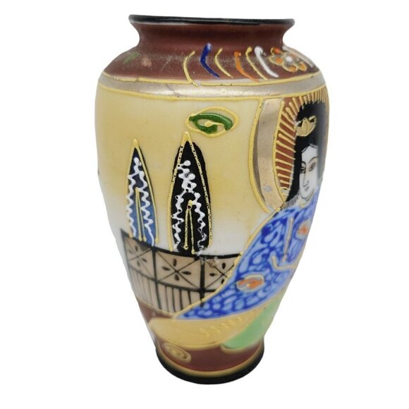 Vintage Japanese Satsuma Moriage 5" Porcelain Vase Hand Painted Raised Design - Picture 2 of 11